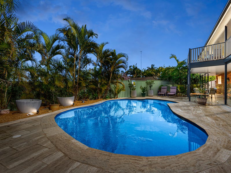 35 Woodside Drive, Eleebana, NSW 2282 Property Details