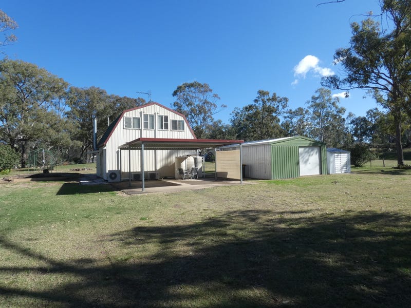 13 Elliot St, Pratten, Qld 4370 - Property Details