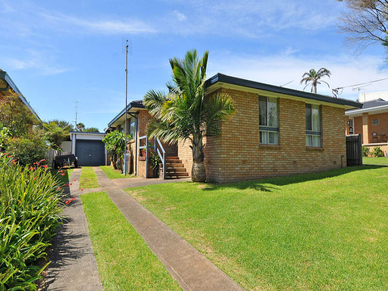 30 Attunga Avenue, Kiama Heights, NSW 2533