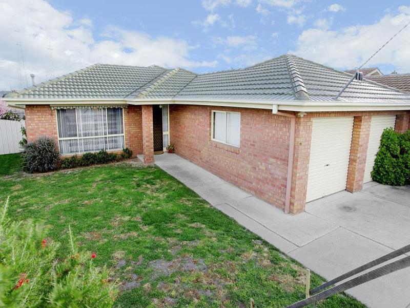 21 Caldermeade Road, Corio, VIC 3214