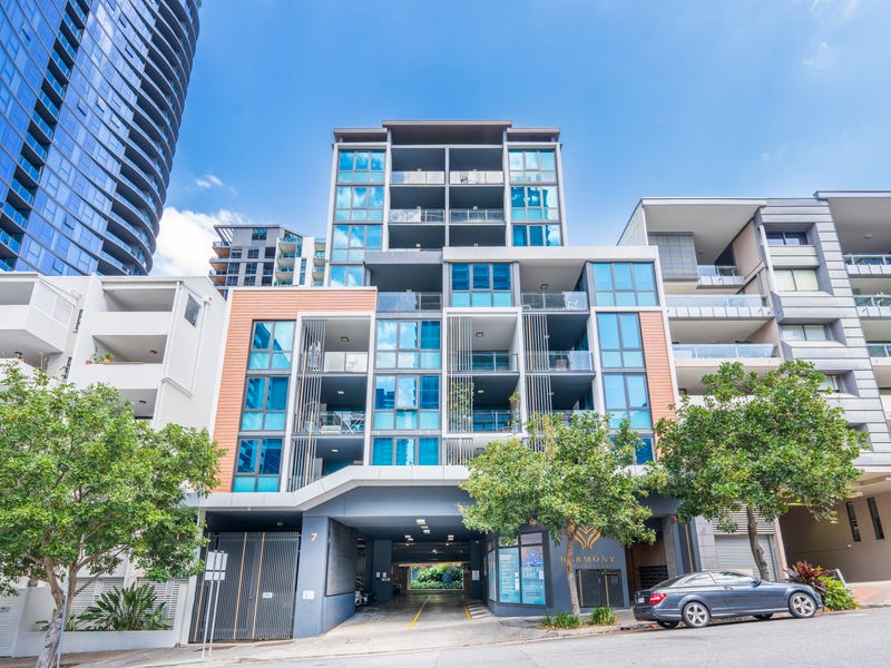 Real Estate & Property for Sale in New Farm, QLD 4005 (+3 locations) Pg