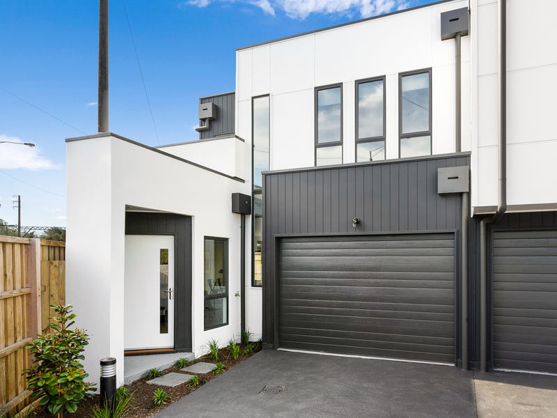 4/3 Station Street, Mentone, Vic 3194 Property Details