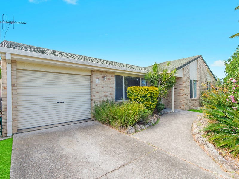 18 Greenmeadows Drive, Port Macquarie, NSW 2444