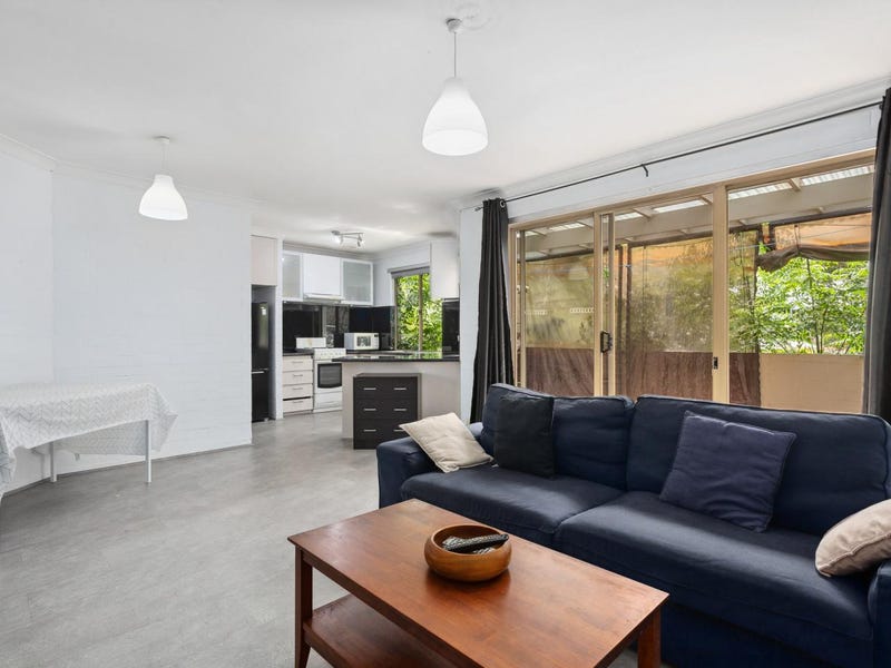 11/151 Hubert St, East Victoria Park, WA 6101 Apartment for Rent