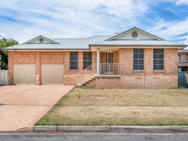 17 Wynyard Street, Singleton, NSW 2330 Property Details