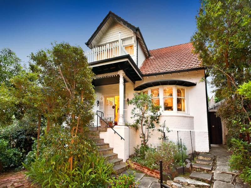 9 Hawthorn Glen, Hawthorn, Vic 3122 Property Details