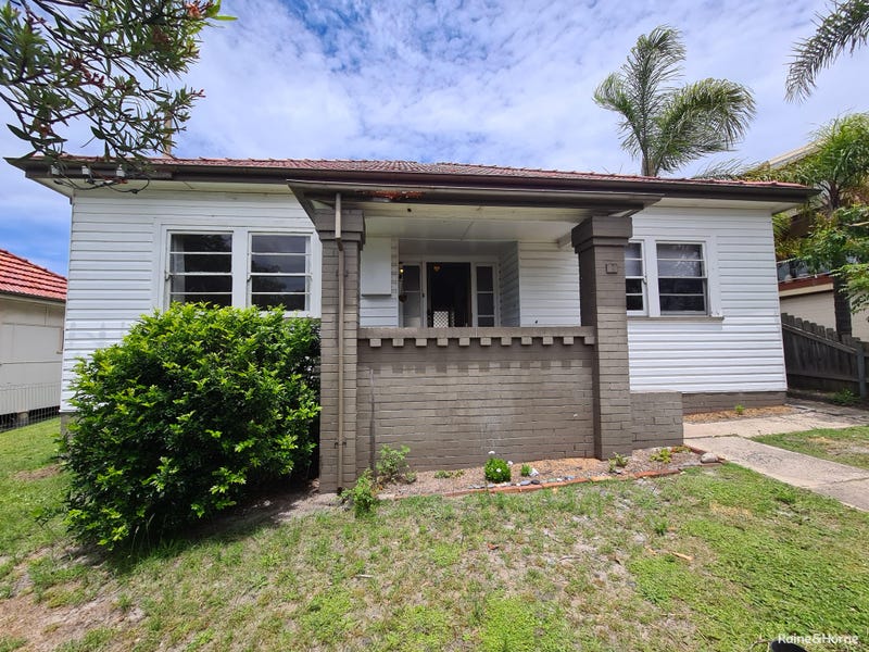 32 Street, Belmont, NSW 2280