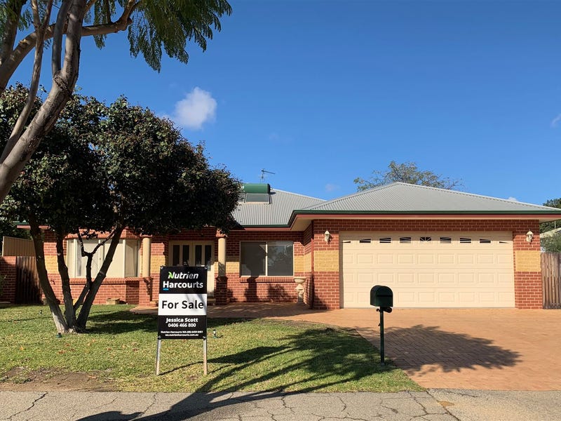 27 Hart Street, Merredin, WA 6415 House for Sale