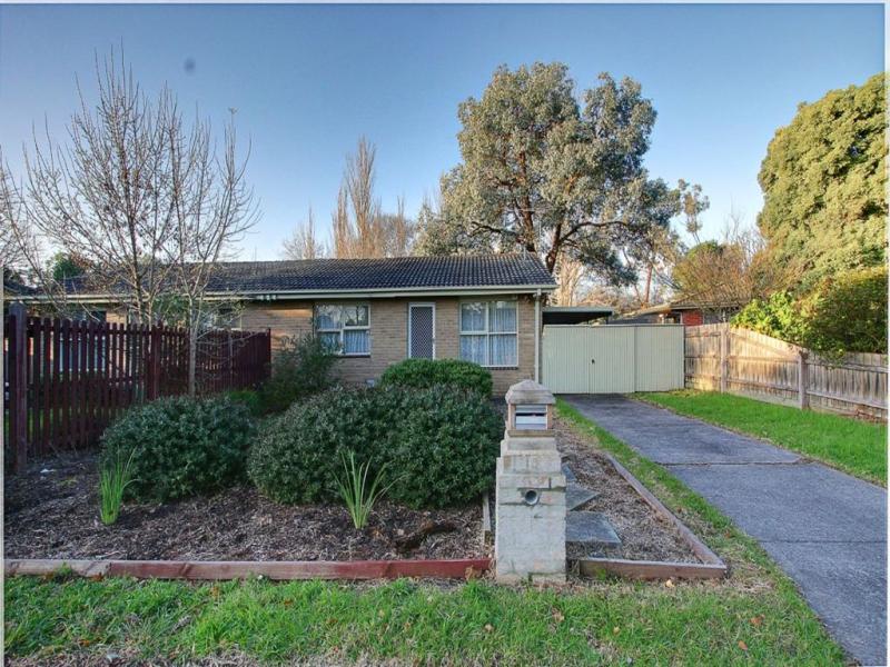 2-109-power-road-boronia-vic-3155-realestate-au