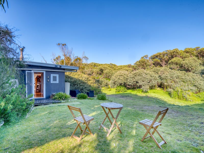 4 Surf Drive, Venus Bay, VIC 3956