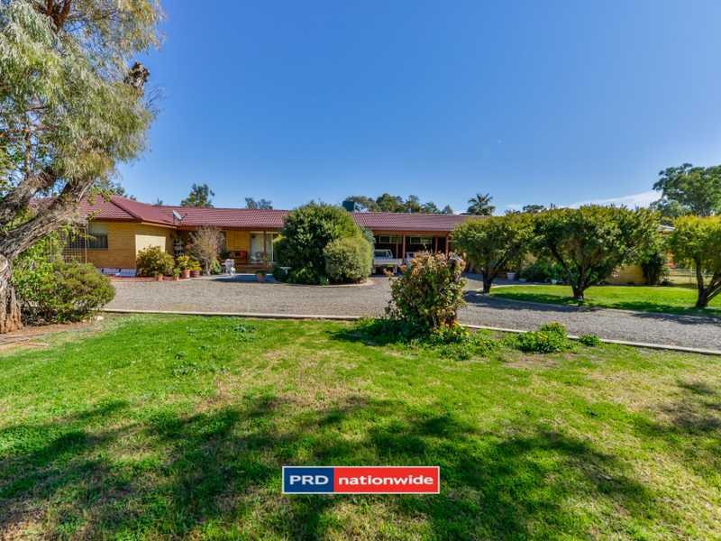 571 Moore Creek Road, Tamworth, NSW 2340 Property Details