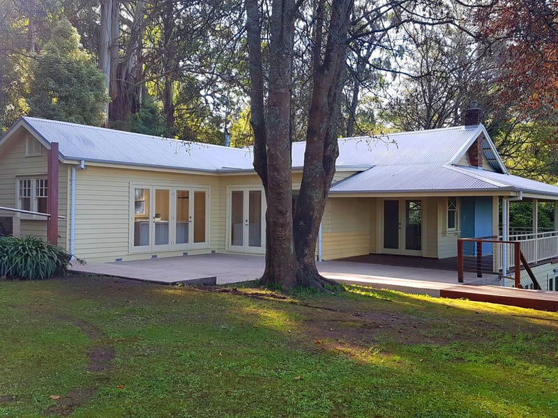 163 Mount Dandenong Tourist Road, Ferny Creek, Vic 3786 House for