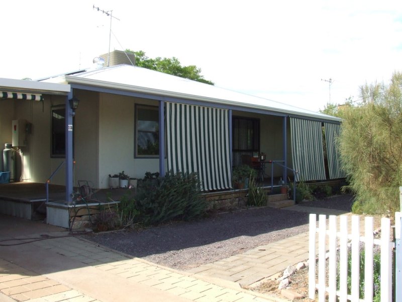 12 Johnson Avenue, Stirling North, SA 5710