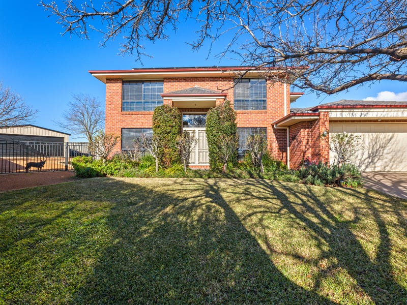 5 Henry Place, Yass, NSW 2582 House for Sale