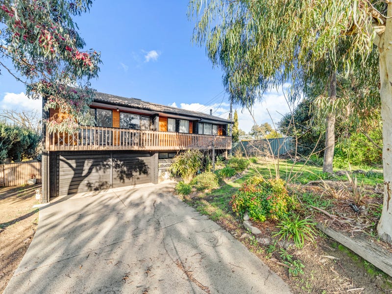 7 Linger Place, Melba, ACT 2615 Property Details