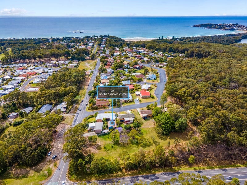 2/4 Safety Beach Drive, Safety Beach, NSW 2456