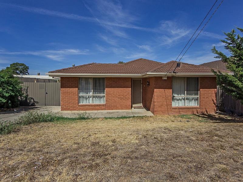 9 Kingdom Avenue, Kings Park, Vic 3021