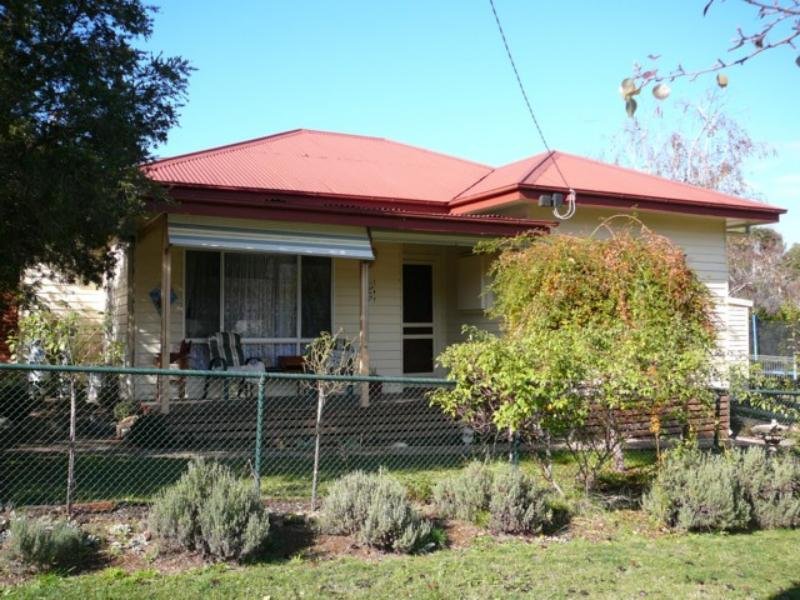 18 Wellsford Street, Yackandandah, VIC 3749