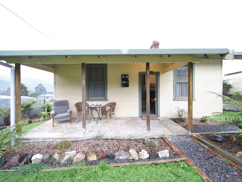 6 Read Street, Rosebery, Tas 7470 Property Details