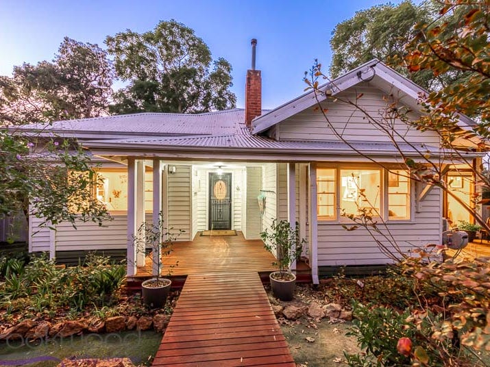 1885 Ryecroft Road, Glen Forrest, WA 6071