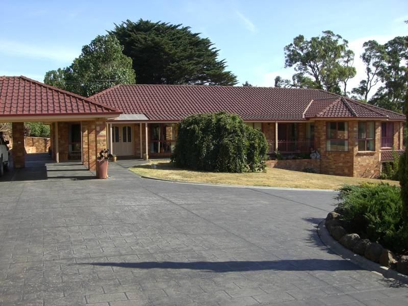 21 Canawindi Drive, Warragul, Vic 3820 Property Details