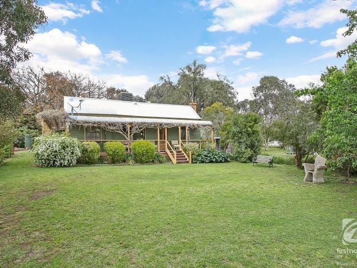 39 Trezise Street, Eldorado, Vic 3746 Property Details