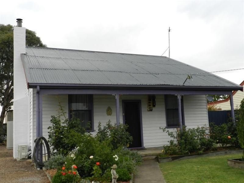 57 Main Road, Lindenow, Vic 3865 Property Details