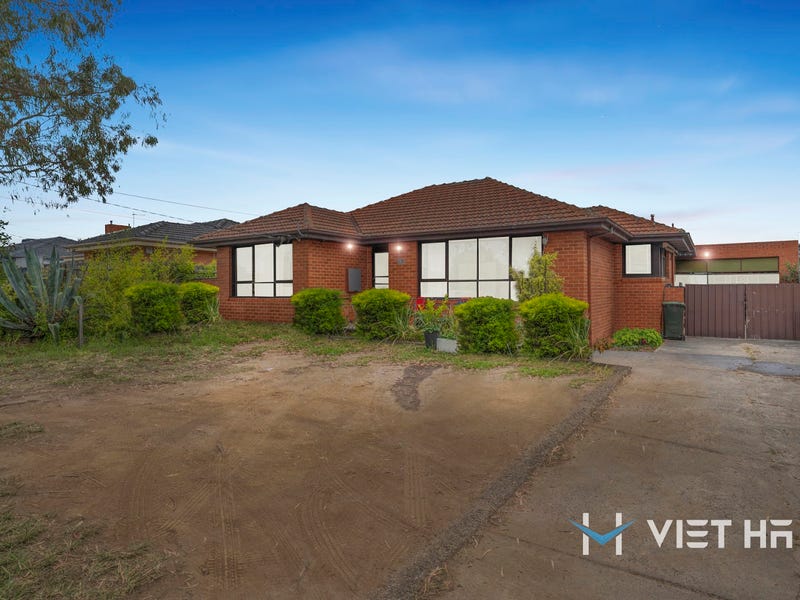 135 Police Road, Mulgrave, Vic 3170 Property Details
