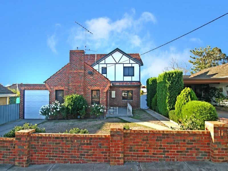 19 Hammer Street, Flora Hill, VIC 3550