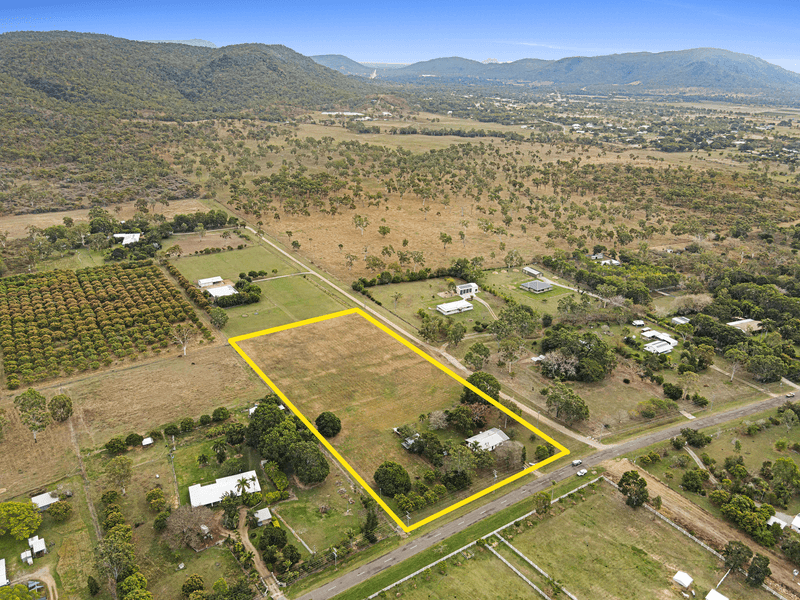48 Alligator Creek Road, Alligator Creek, QLD 4816