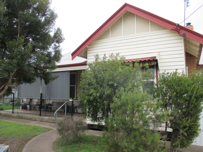 6 Wills Street, St Arnaud, VIC 3478