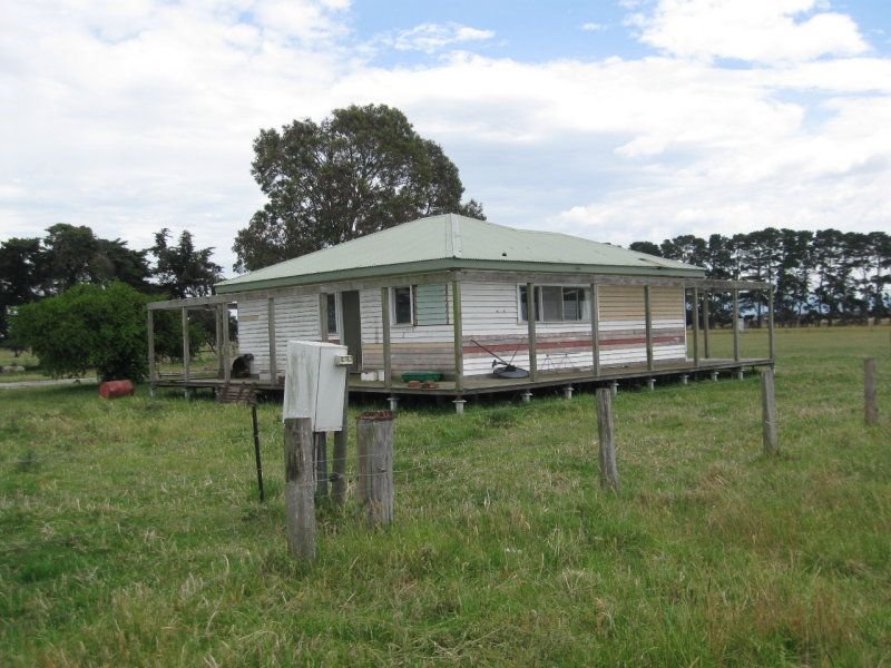 90 Manns Beach Road, Tarraville, Vic 3971 Property Details