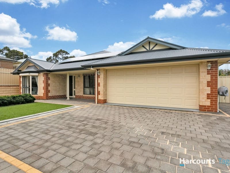 Real Estate For Sale 11 Highfield Drive, Aberfoyle Park SA 5159