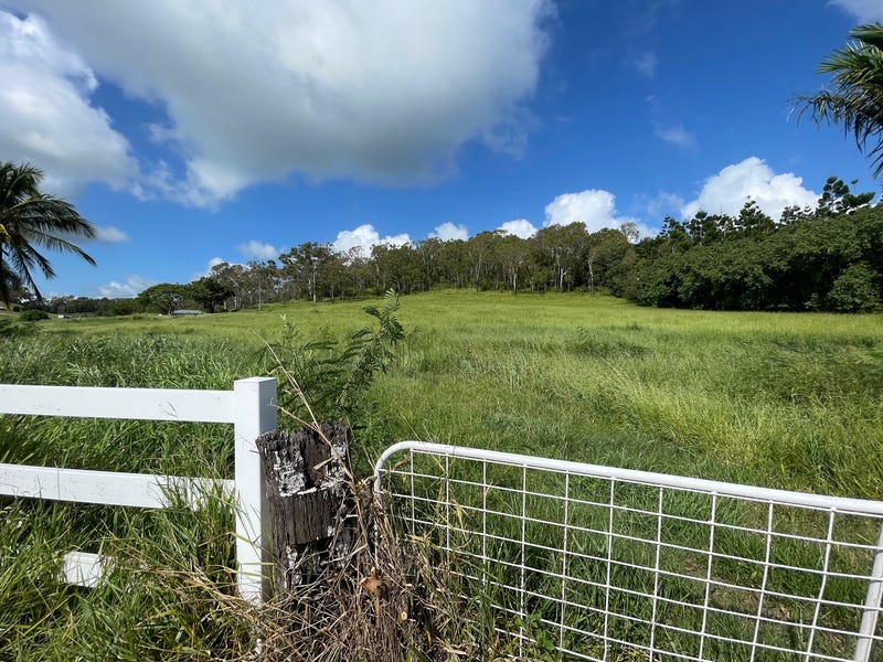 104 Fenech Avenue, Alligator Creek, QLD 4740