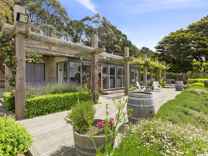 136 Higgins Lane, Shoreham, VIC 3916