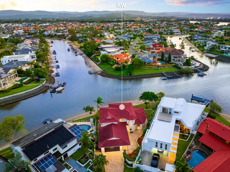 20 Blair Athol Crescent, Sorrento, Qld 4217 Property Details