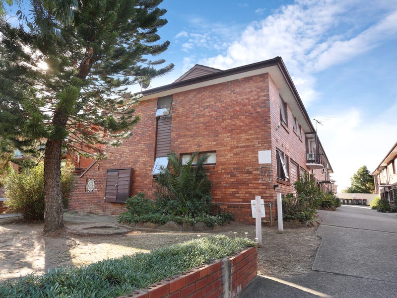 12/2224 Hardy Street, Fairfield, NSW 2165 Property Details