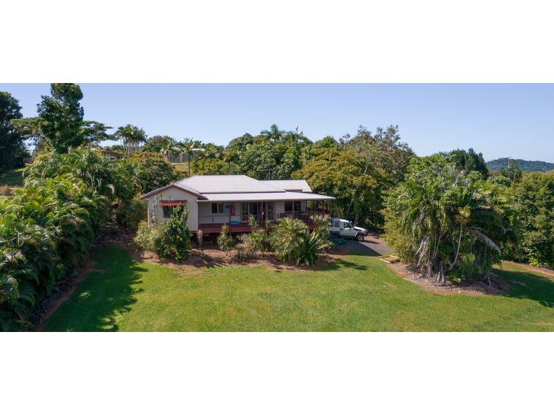 15 North Hull Road, Carmoo, Qld 4852 Property Details