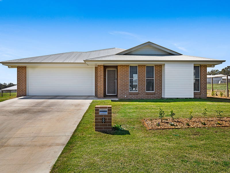 8 Monarch Street, Meringandan West, QLD 4352