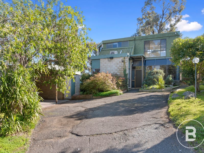 68 Race Street, Flora Hill, VIC 3550