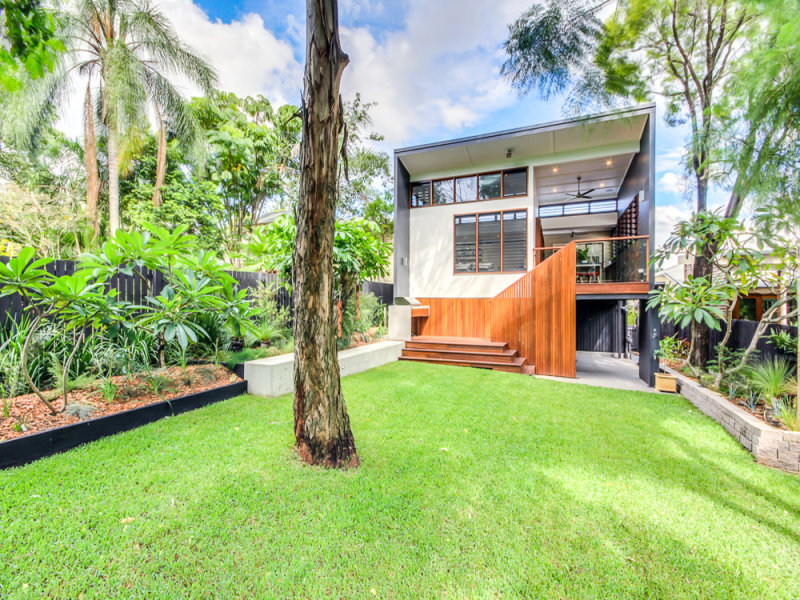 21 Bathurst Street, Red Hill, Qld 4059