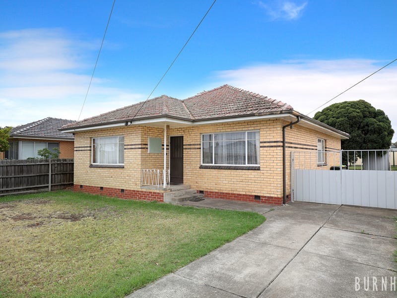 64 Dunkeld Avenue, Sunshine North, VIC 3020