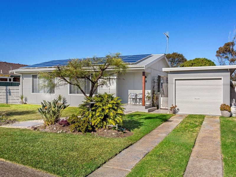 36 Old Bar Road, Old Bar, NSW 2430