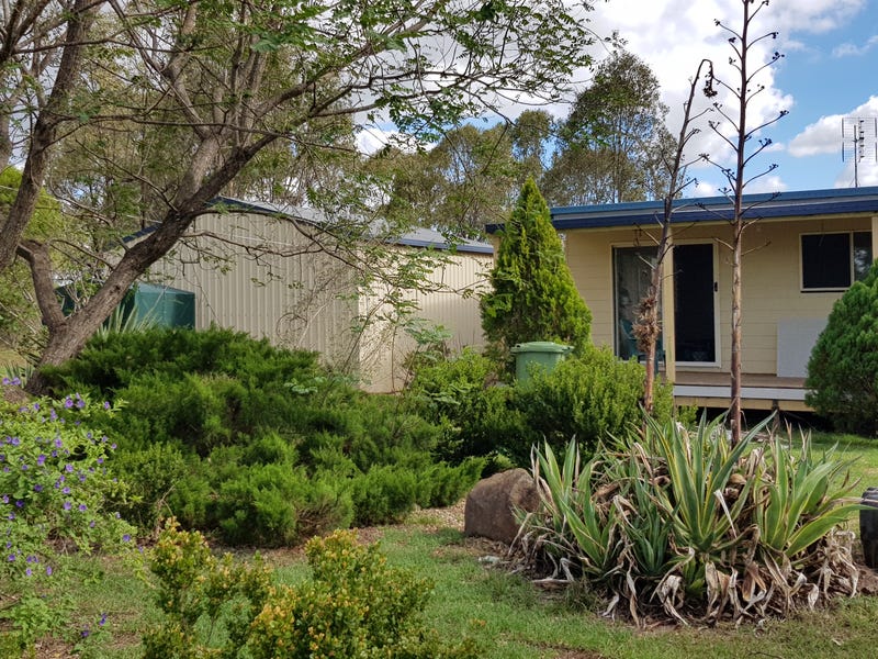 19 Harth Street, Goombungee, QLD 4354