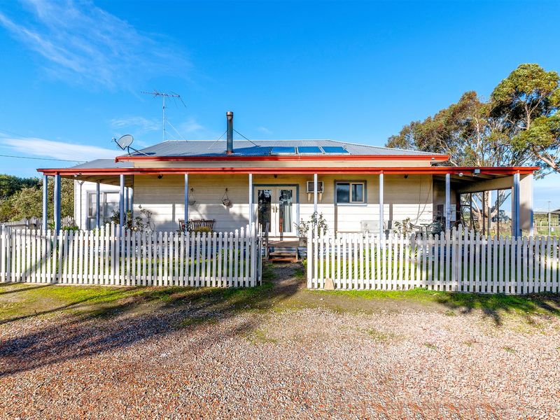 125 TeesdaleLethbridge Road, Teesdale, Vic 3328 Property Details