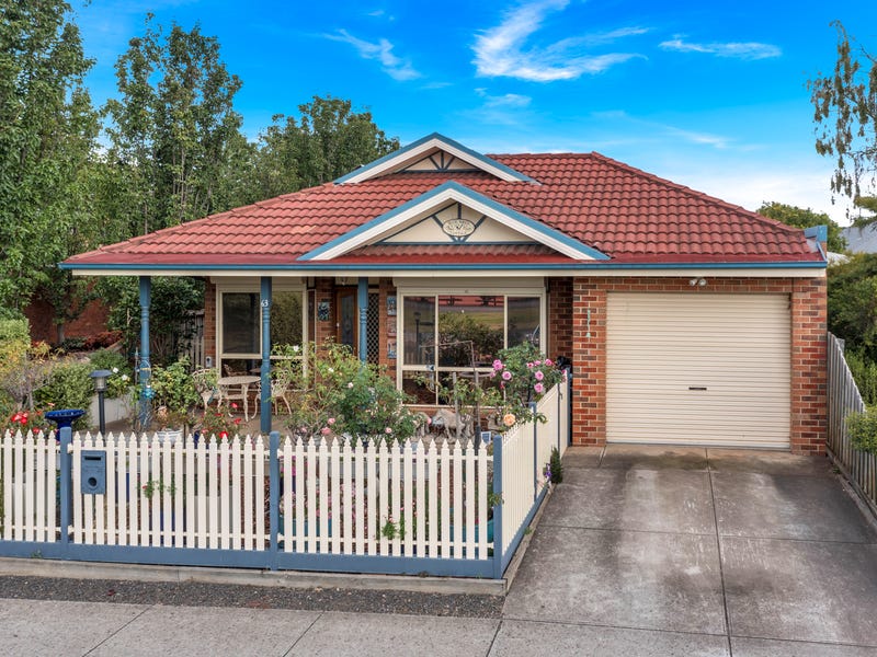 63 Laurel Street, Whittlesea, VIC 3757