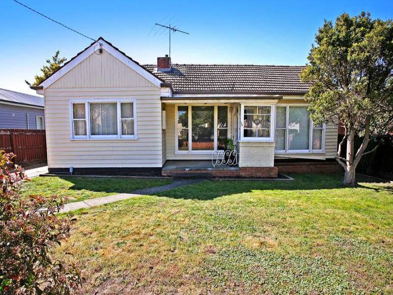 120 Roslyn Road, Belmont, Vic 3216 Property Details