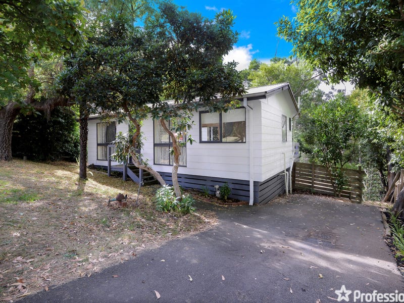 34 William Crescent, Millgrove, Vic 3799 Property Details