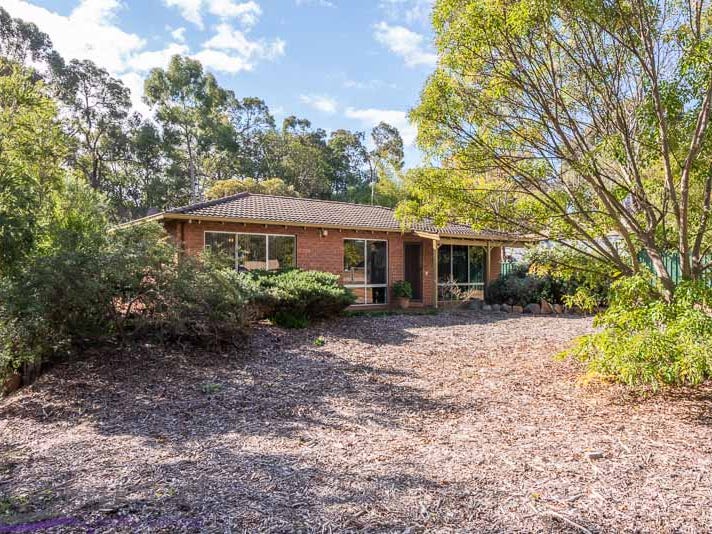 63 Willcox Street, Chidlow, WA 6556