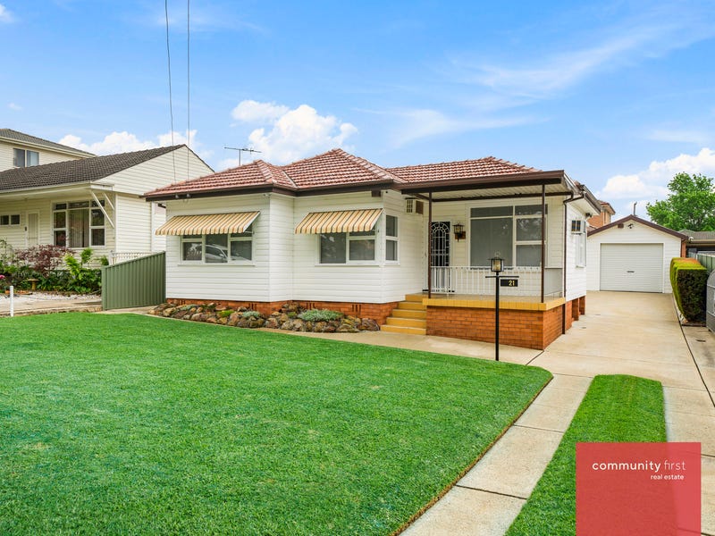 21 Lookout Drive, Mount Pritchard, NSW 2170 House for Sale